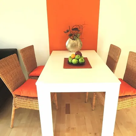 Apartment Homing